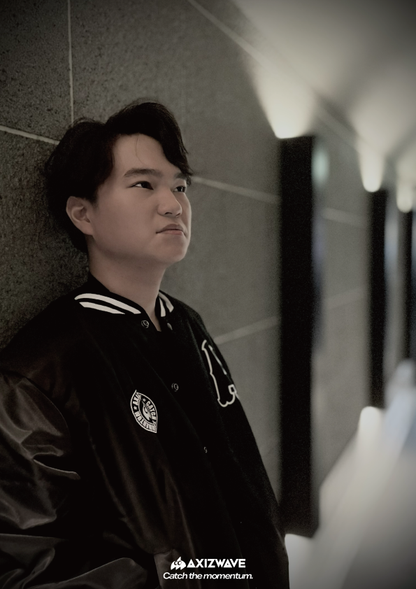 AXIZ WAVE TEAM VARSITY JACKET